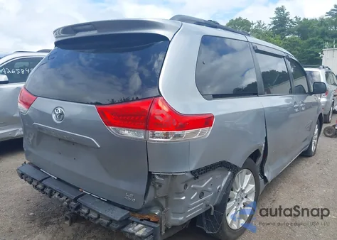 2013 Toyota Sienna Le 7 Passenger из США, поврежденный, VIN 5TDJK3DC9DS054310